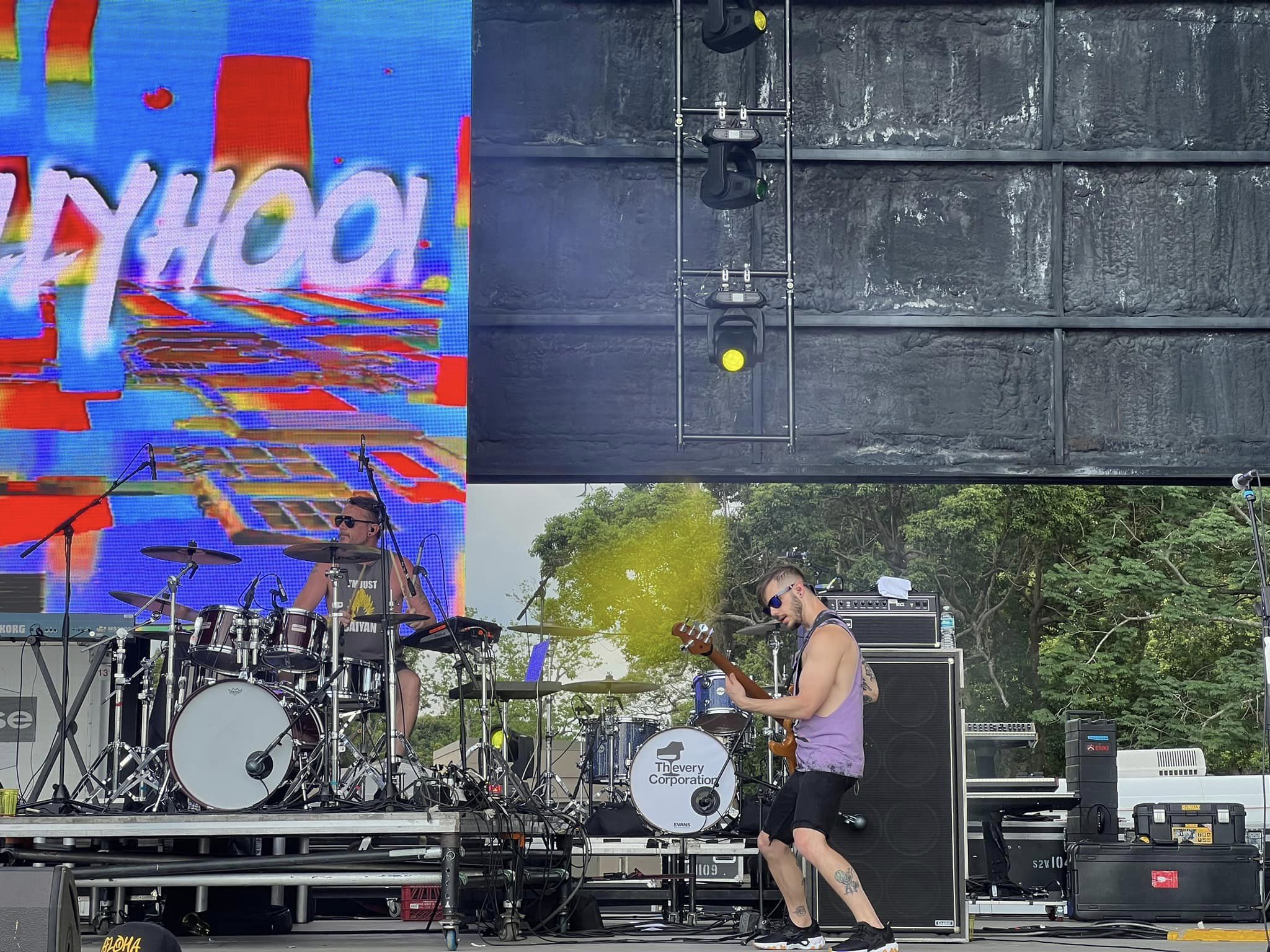 Ballyhoo!