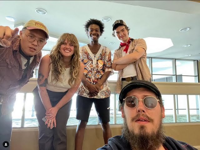 Interview - The Earl Gracious Band