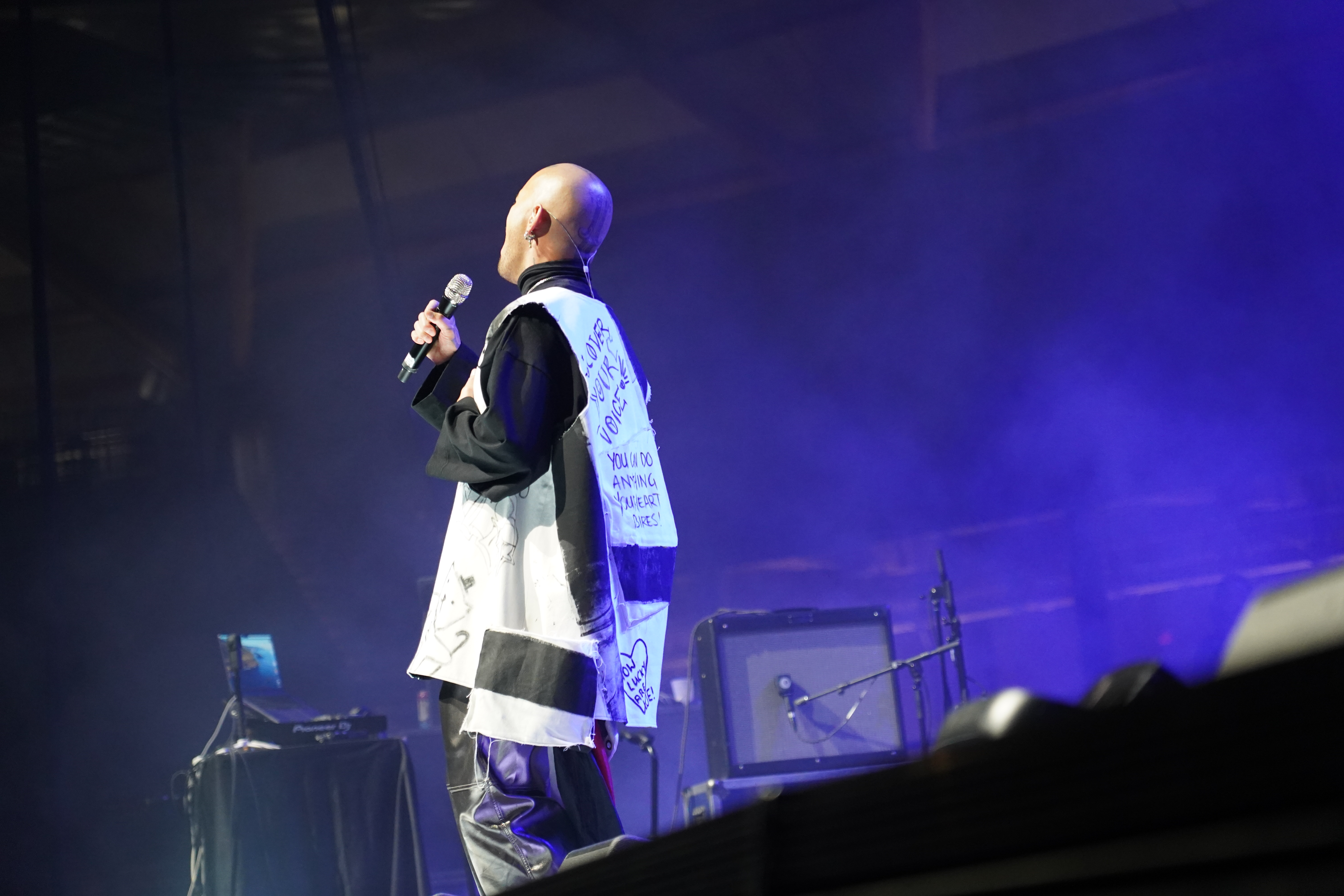 Stan Walker — Holo Holo 2025