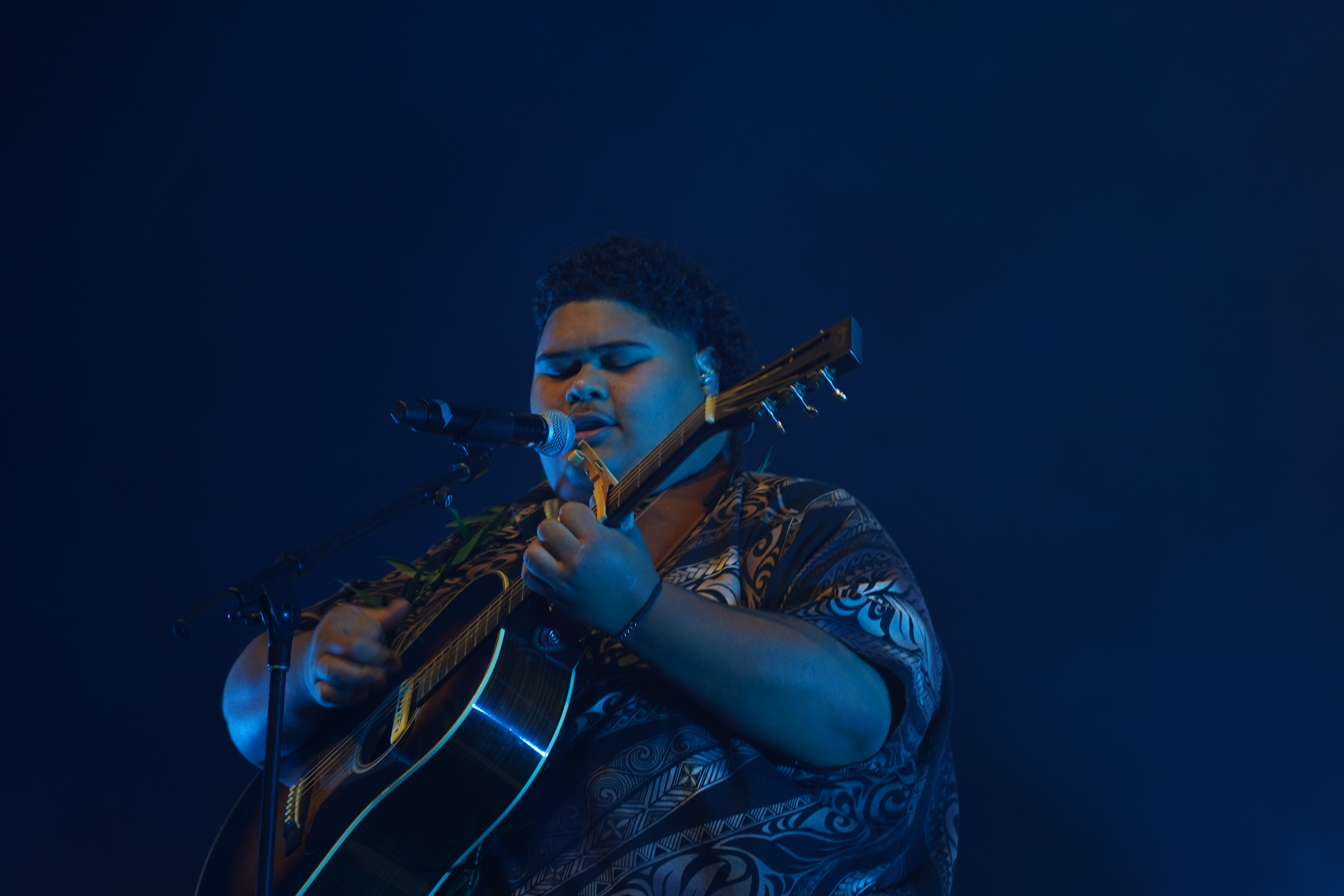 Iam Tongi — Holo Holo 2024