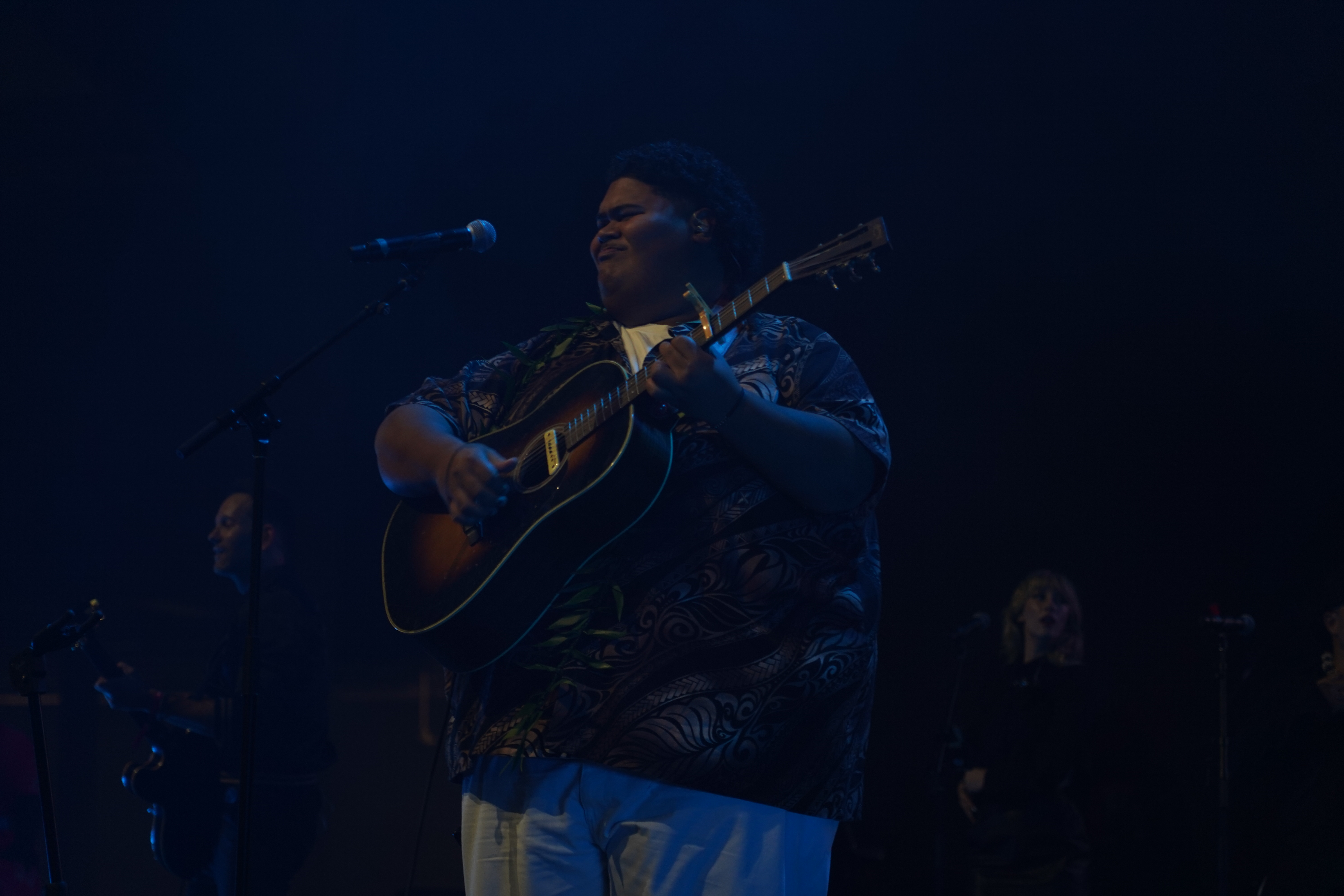 Iam Tongi — Holo Holo 2024