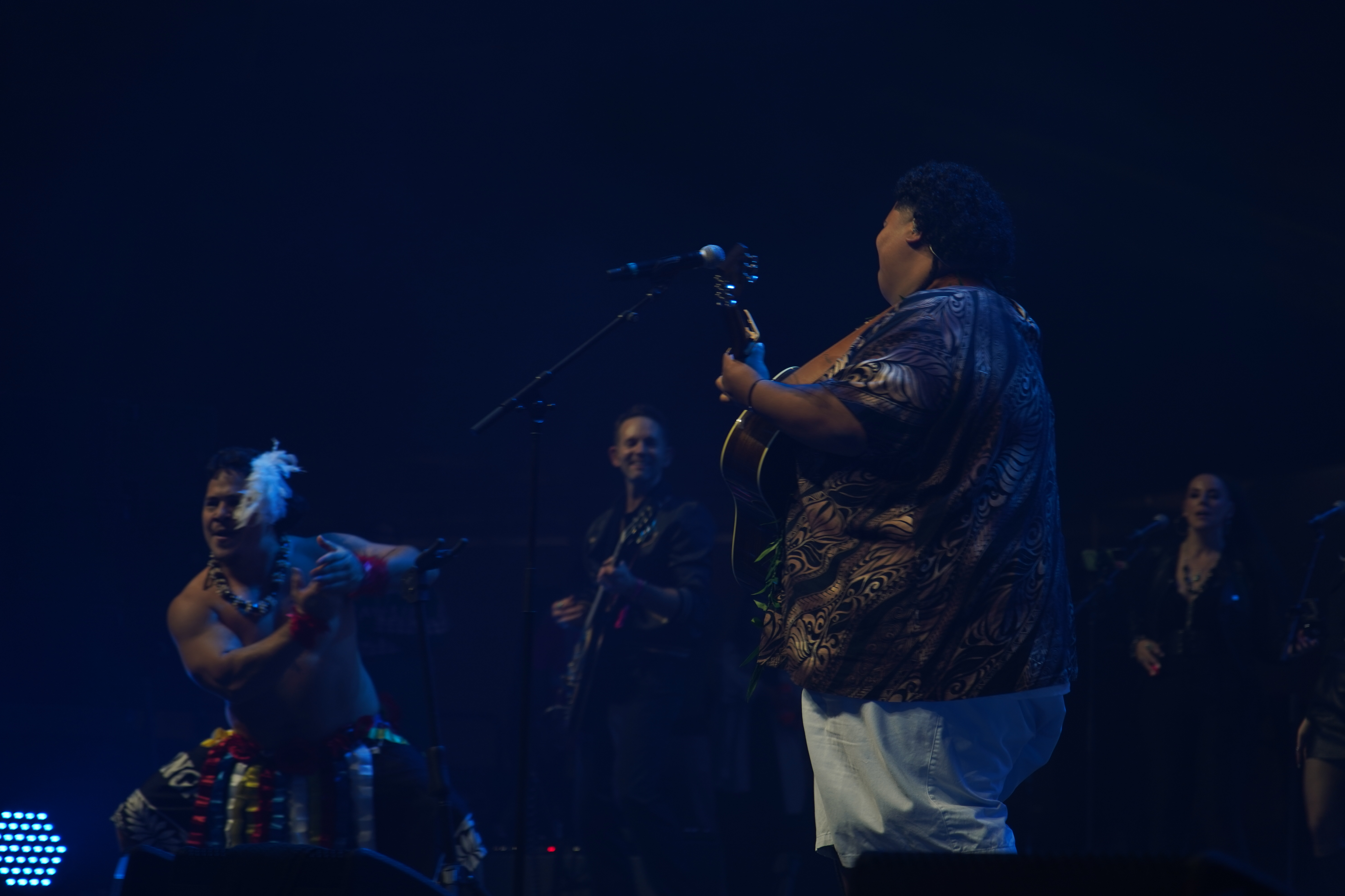Iam Tongi — Holo Holo 2024