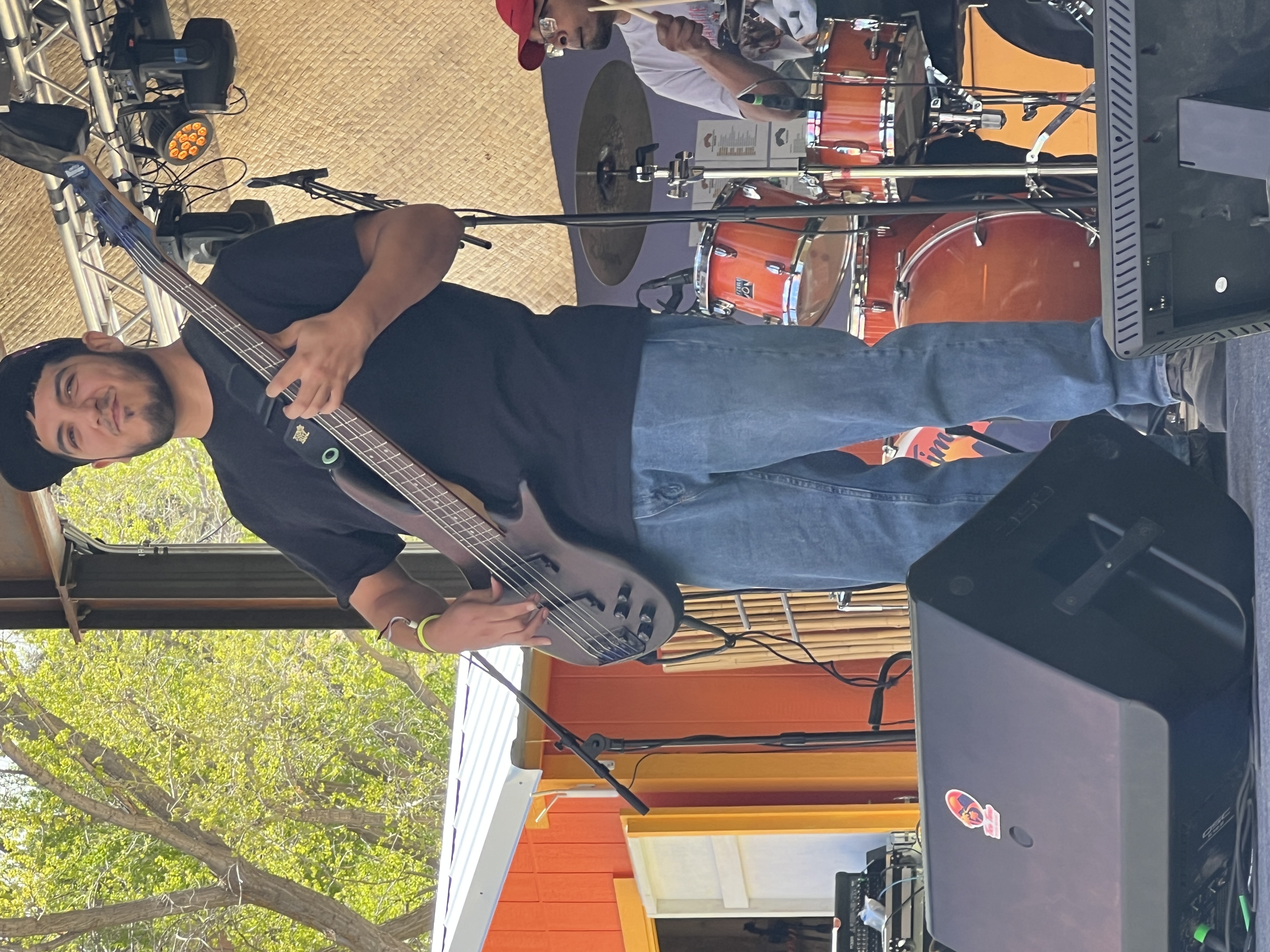 ZeeCeeKeely — Rise & Vibes Festival 2024