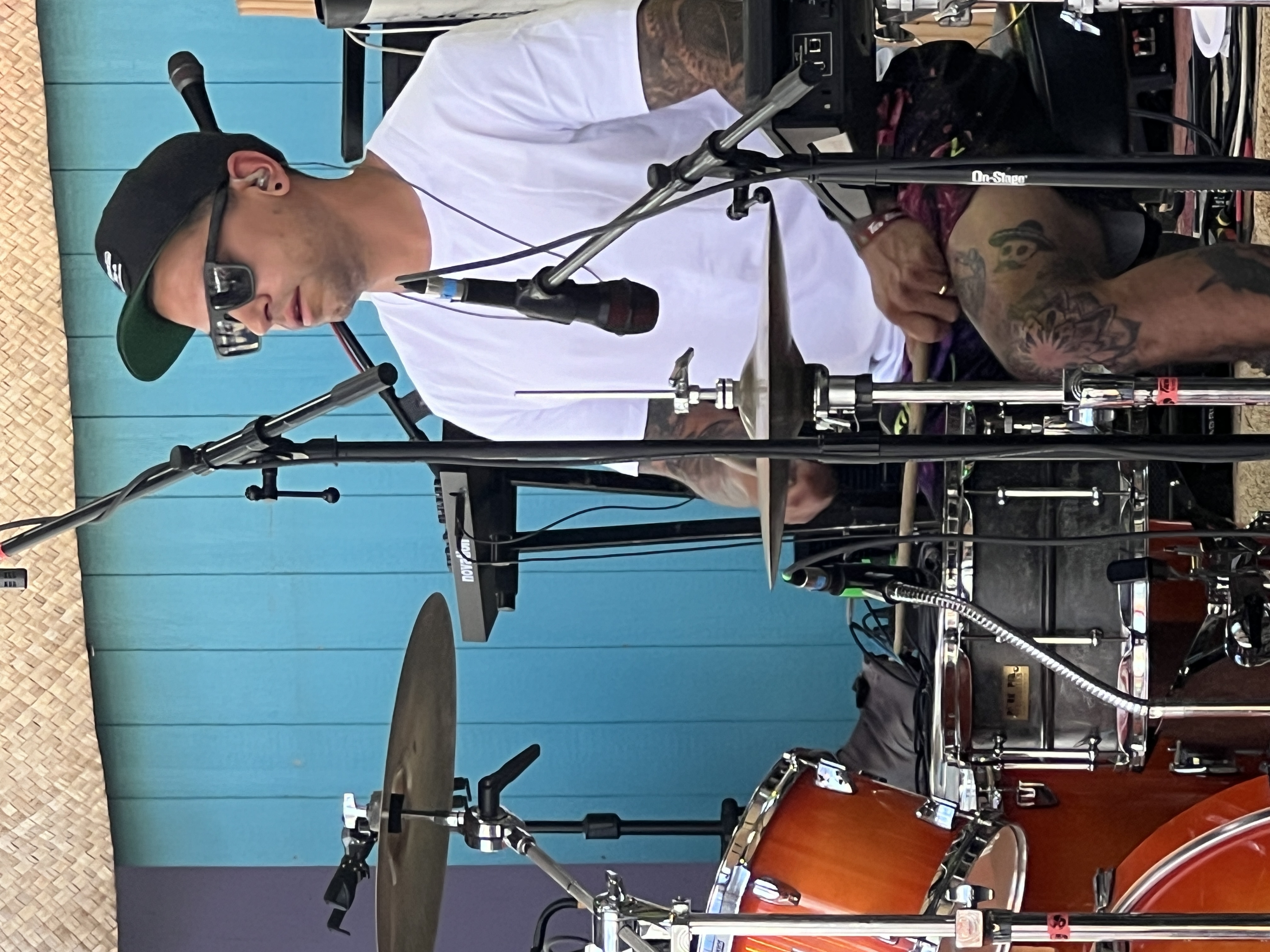 Royal Blu w/ The Autos — Rise & Vibes Festival 2024