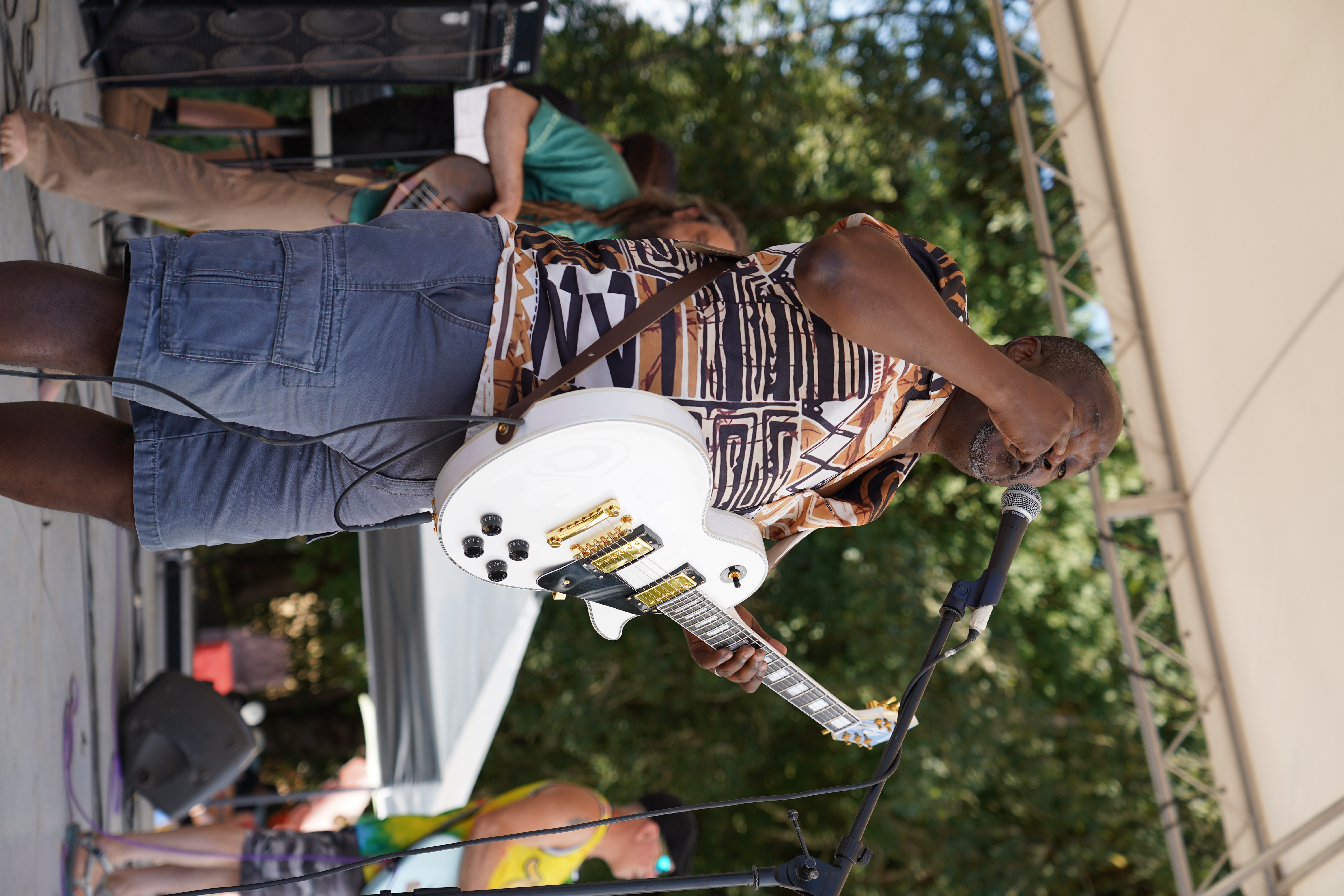De Solution Band