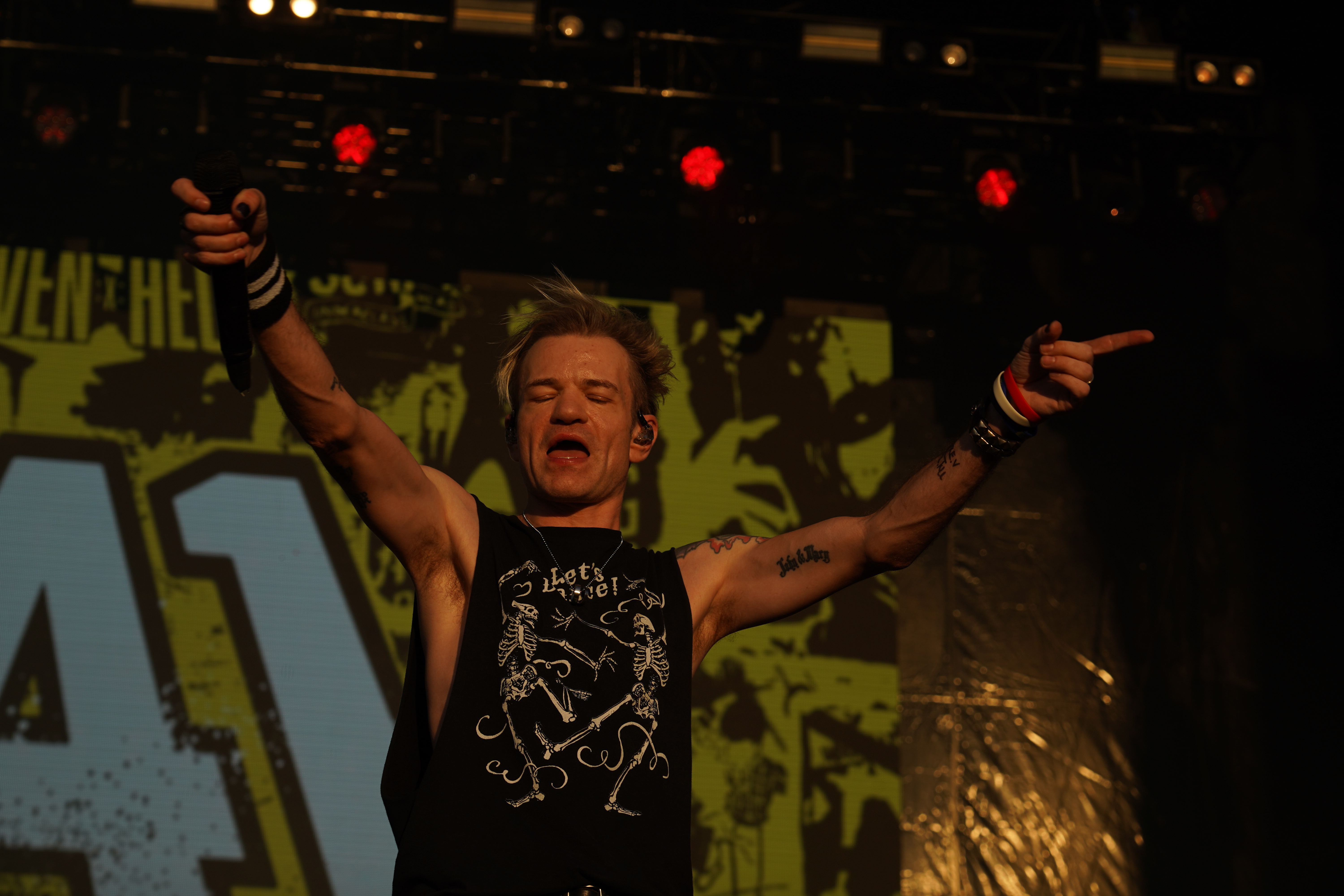 Sum 41 — Riot Fest 2024