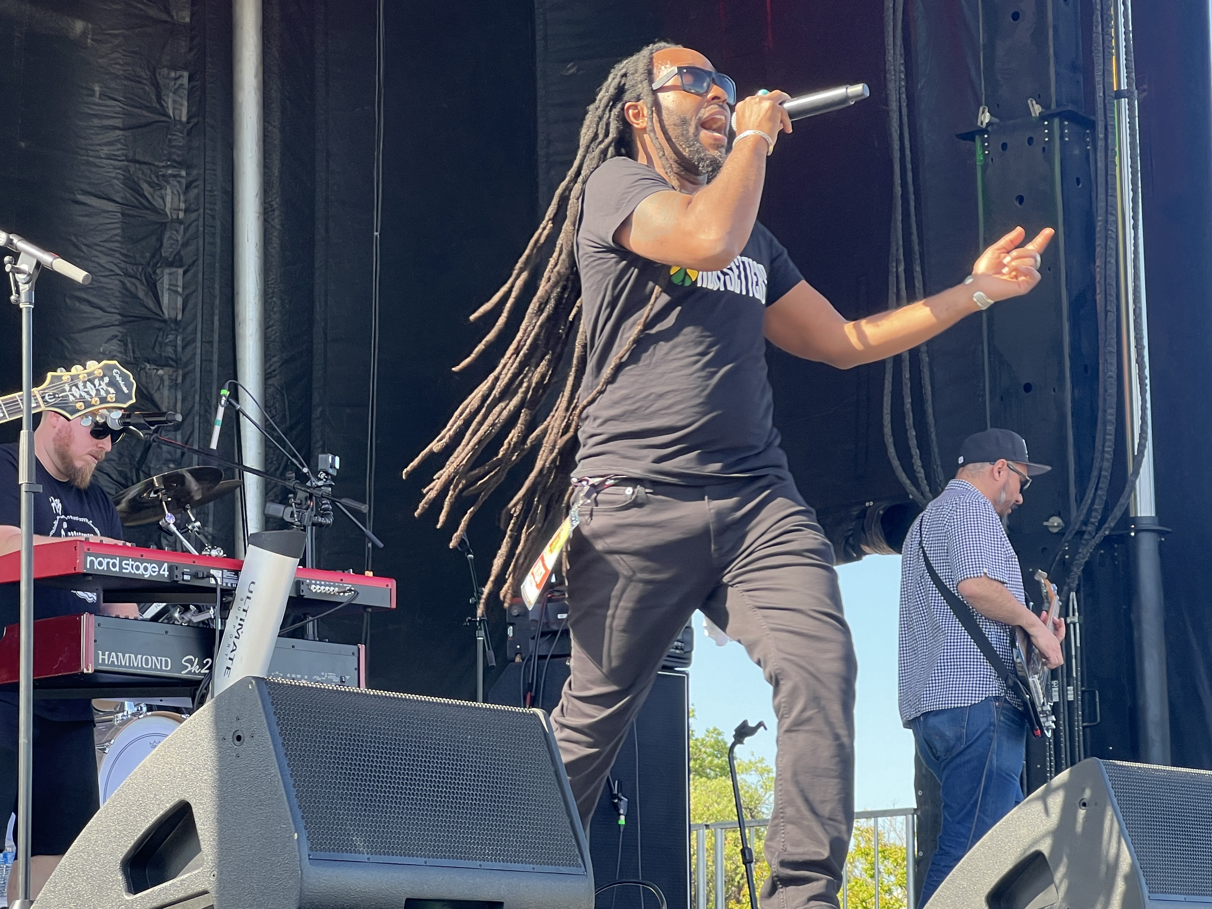 Arise Roots