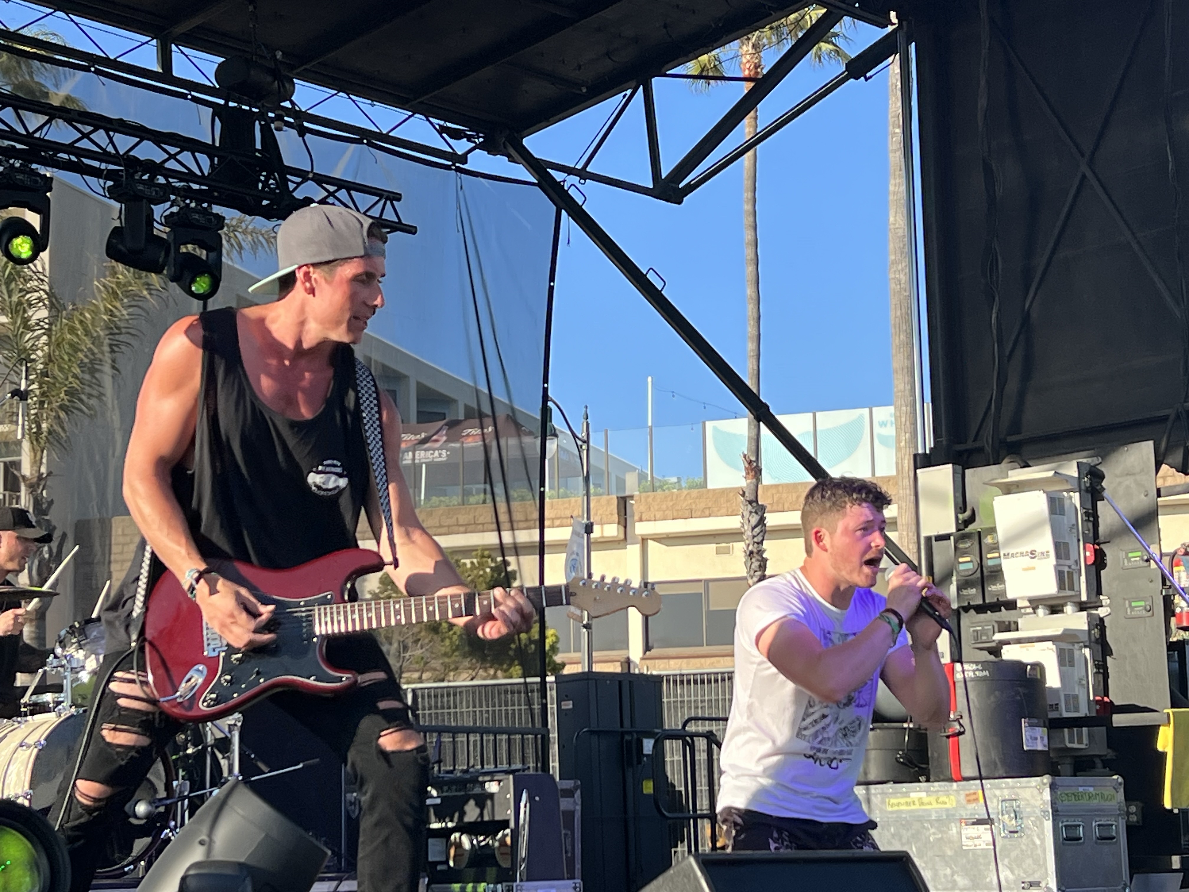 Jakobs Castle — Beachlife Festival 2023