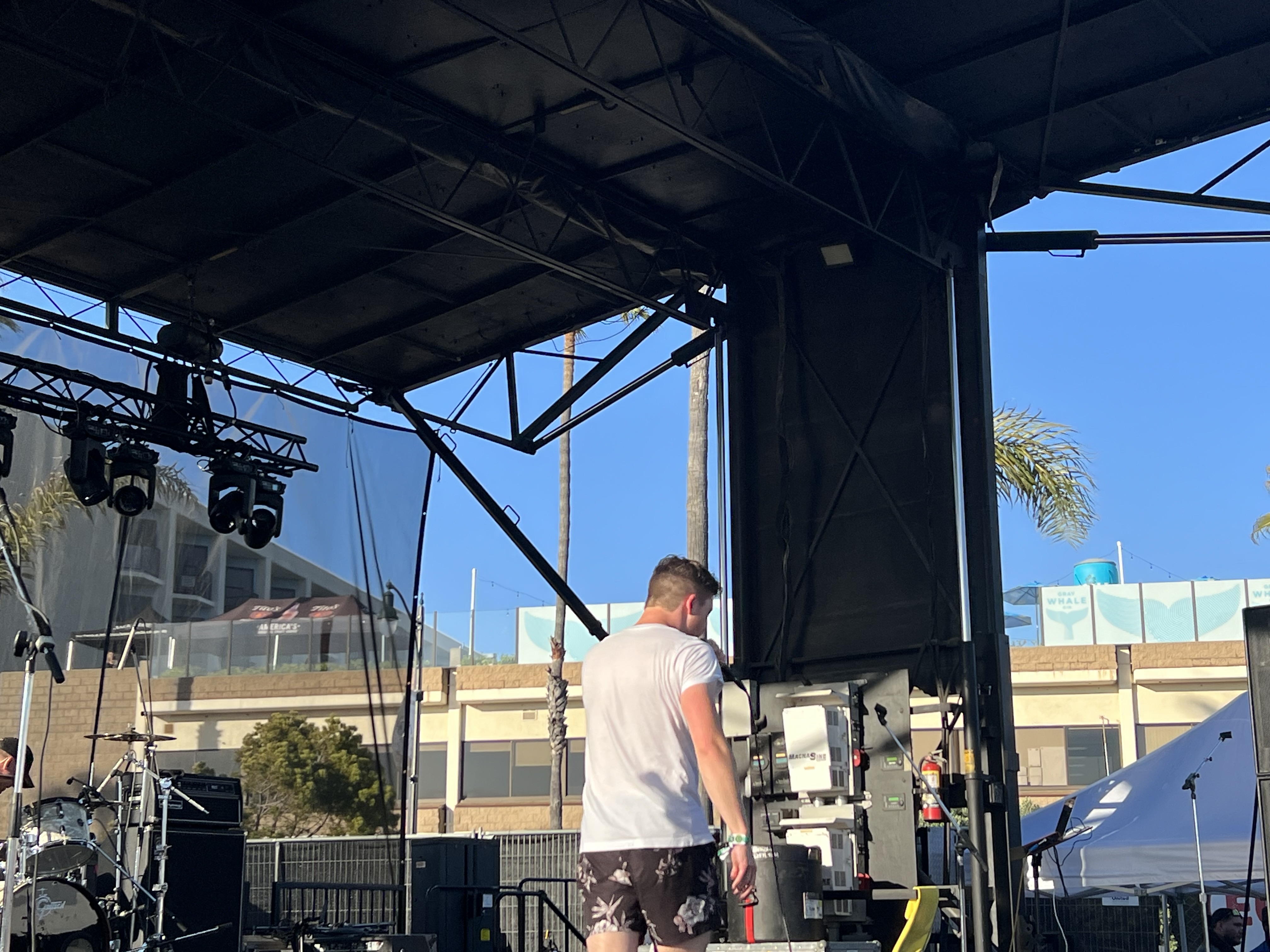 Jakobs Castle — Beachlife Festival 2023