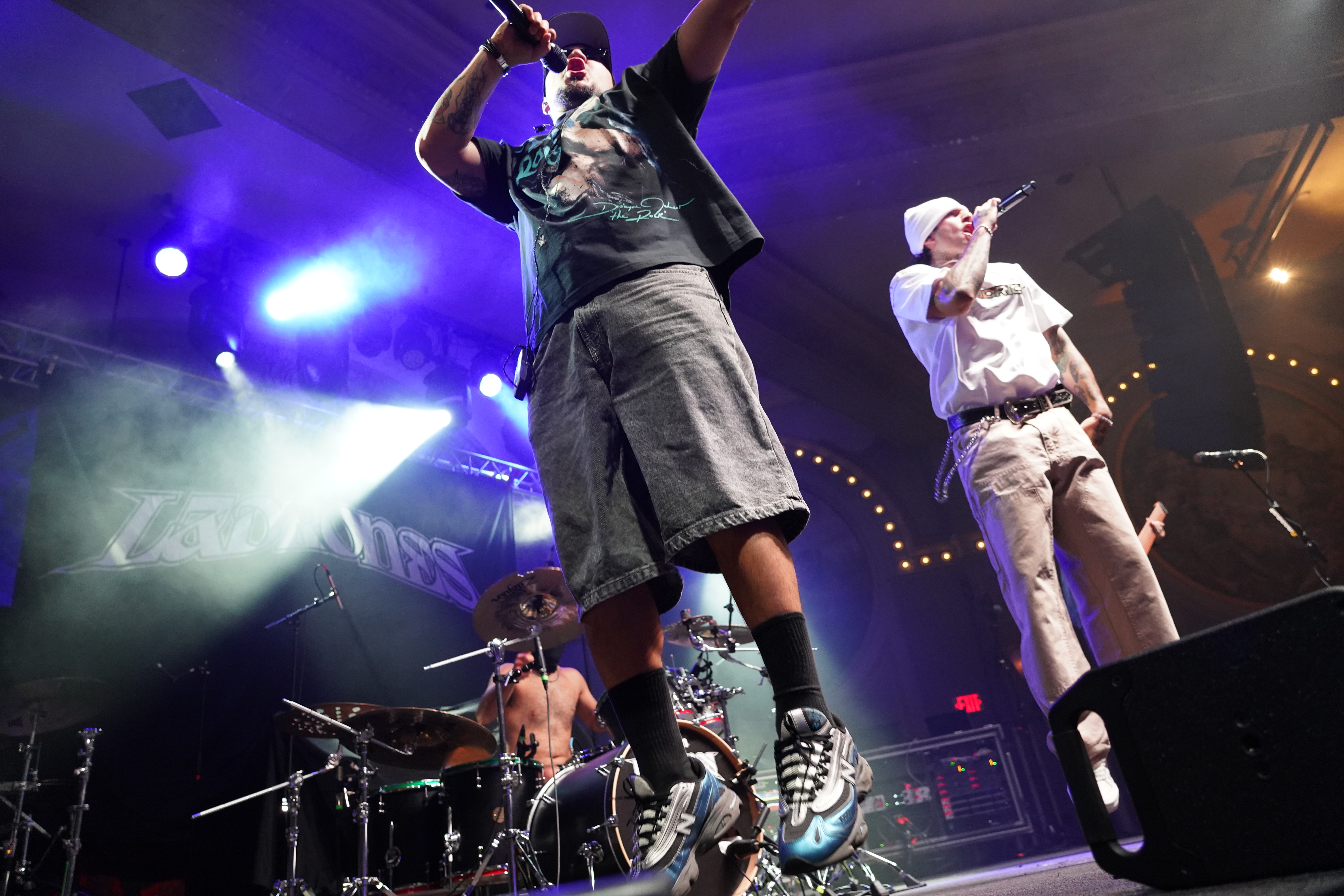 Ladrones — Ladrones — Crystal Ballroom