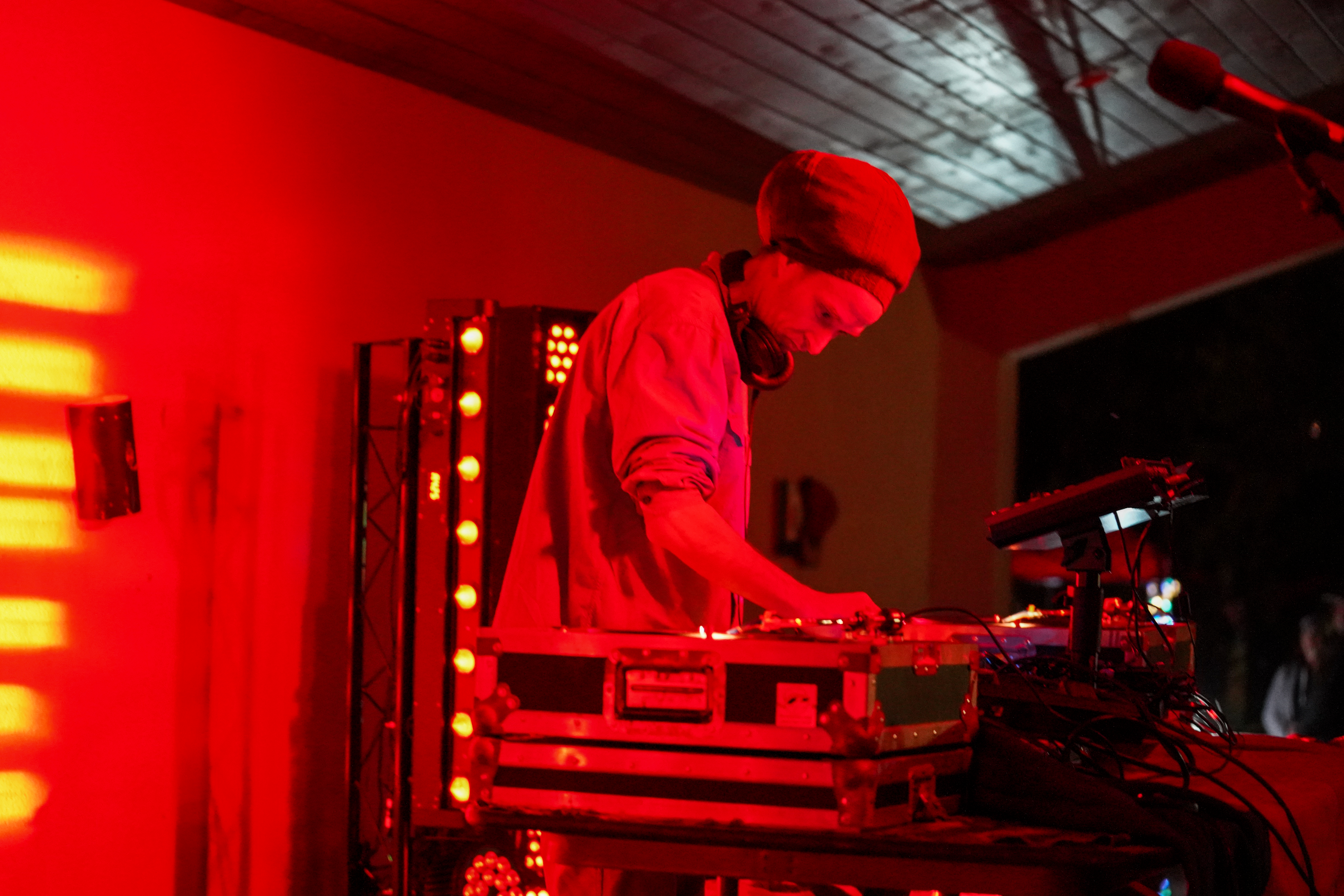 Dj Jahmek — Rise & Vibes Festival 2026 — Tico Time River Resort