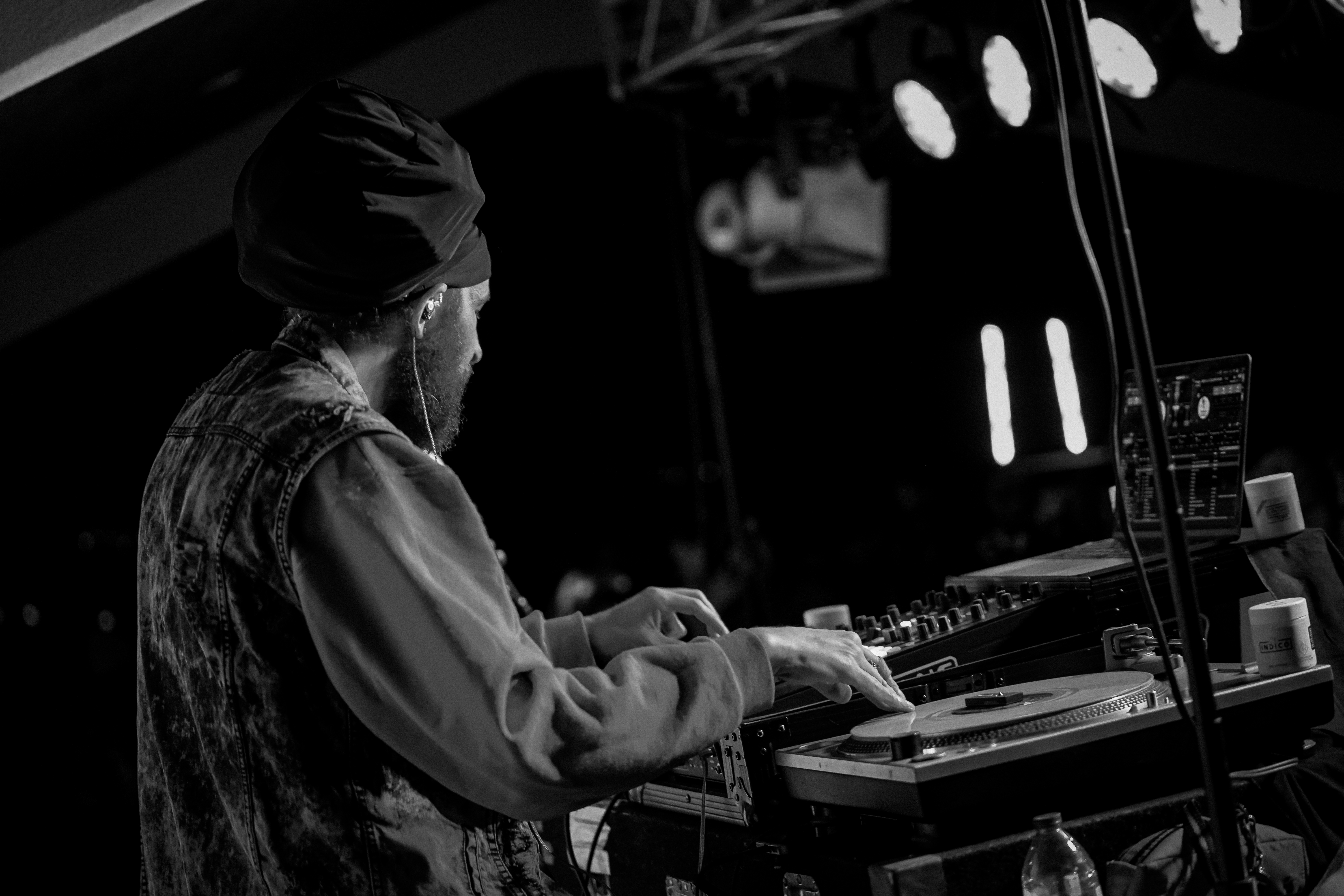 Selekta Razja — Rise & Vibes Festival 2026 — Tico Time River Resort