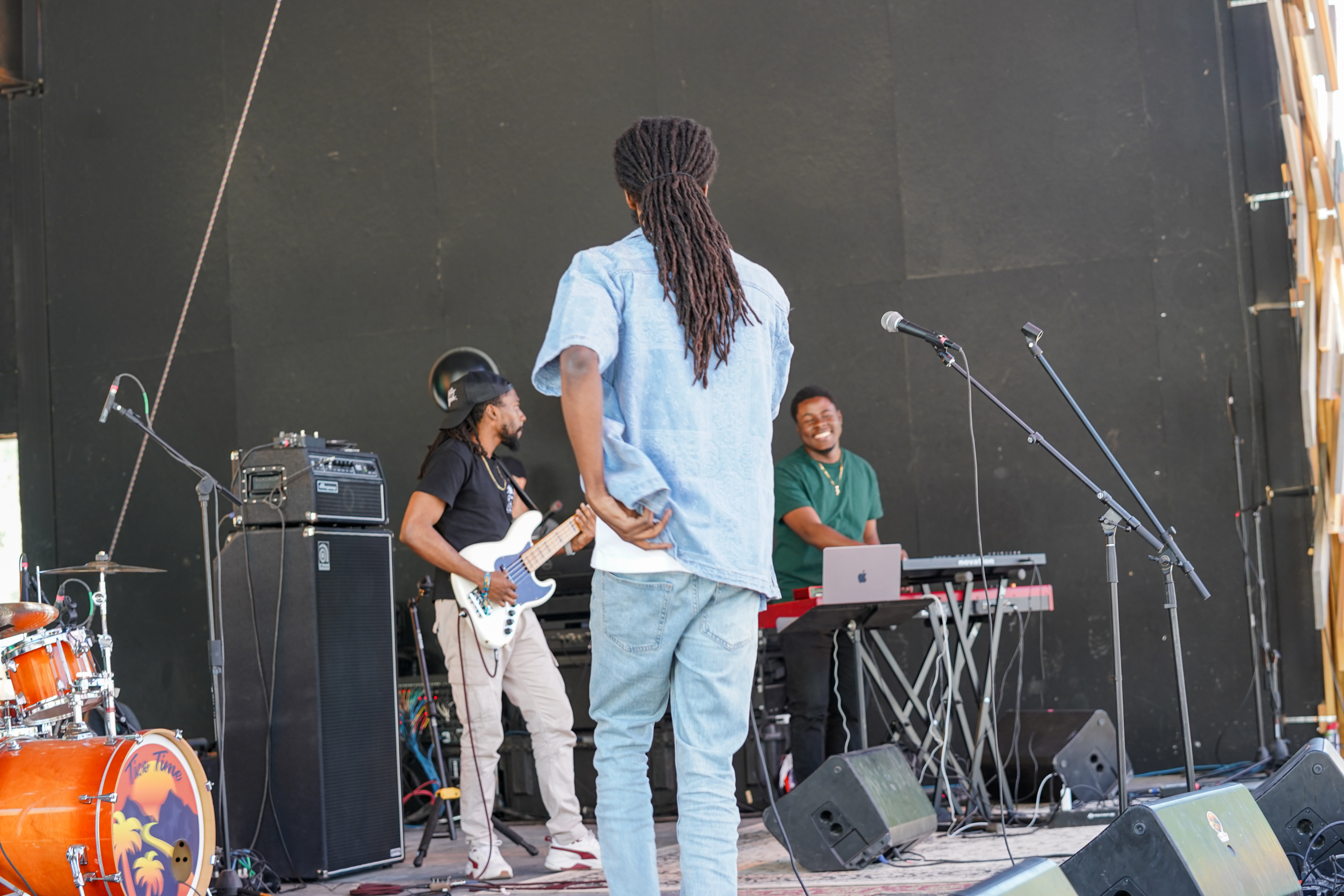 Rik Jam — Rise & Vibes Festival 2026 — Tico Time River Resort
