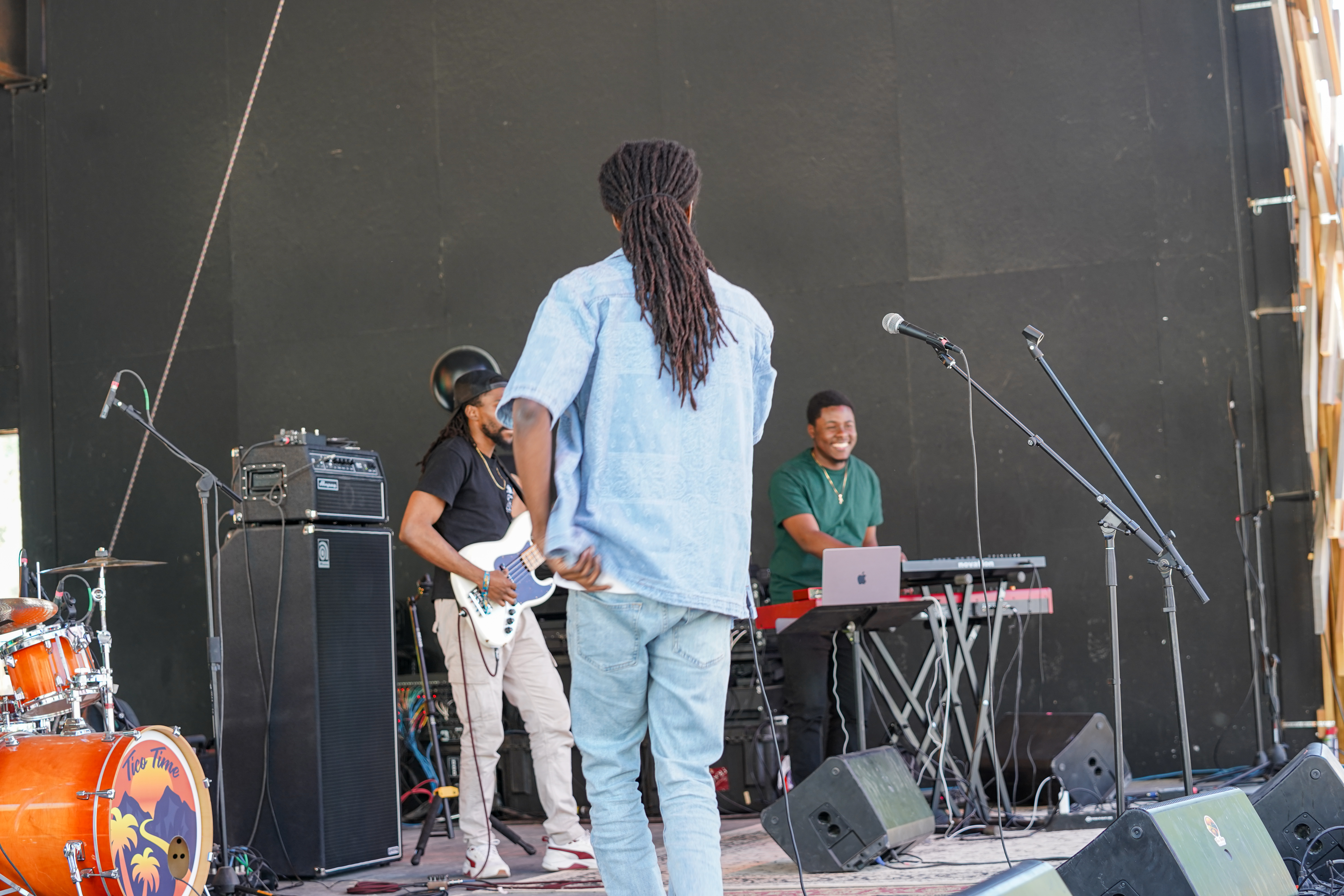 Rik Jam — Rise & Vibes Festival 2026 — Tico Time River Resort